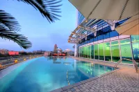Tamani Marina Hotel & Apartments