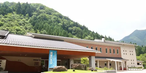 Yuki Lodge Hotels in Akiota