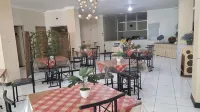 Hotel Regina Manado Hoteles en Bunaken