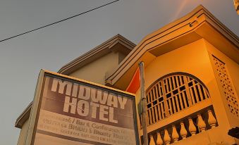Midway Hotel