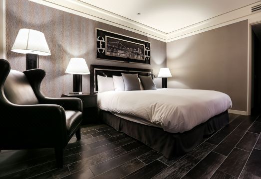 켄싱턴호텔 로비