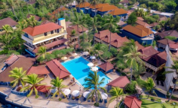 3. 발리 팜스 리조..