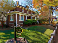 The Inn on Front Street فنادق في ستيتسفيل