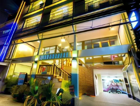 Siri Poshtel Bangkok