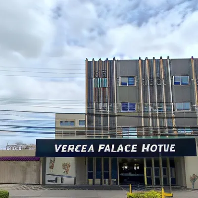 Hotel Veneza Hotels near Areao