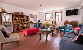 Atoq San Blas Hotel