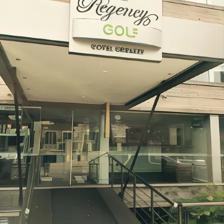 Regency Golf - Hotel Urbano