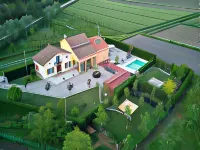 Holiday Countryside Home with Swimming Pool Sauna Less Than 20km from the Sea Hotels in der Nähe von Casoni della fogolana