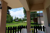 Apartments Green Linden Hotels in Lipovaca Dreznicka