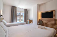 B&B HOTEL Sassari Baingio Servizio Interflora附近的飯店