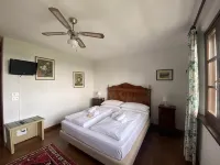 Agriturismo Scacciapensieri Hotels in Manzano