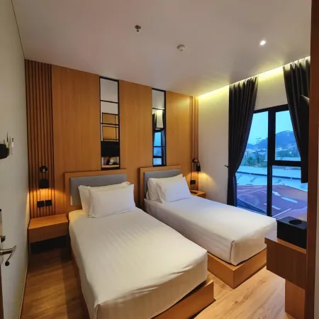 Eagle Hotel Wonosobo, Azana Hotels Collection