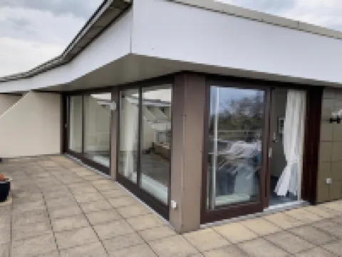 ペントハウス バイ ノース シー ウィズ プール アンド サウナ