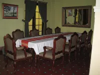 Casa Carmel Bed & Breakfast - Homestays