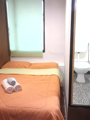 Easybox Budget Hotel Hotels in Mukim Gadong B