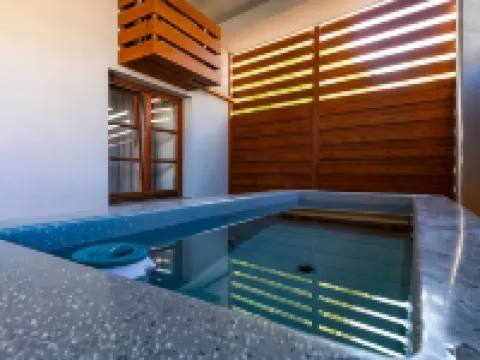 浪人 斯哥莎拉酒店