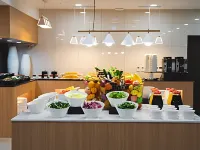 Sokcho Marina Bay Hotel Hotel berhampiran Stadium Sokcho