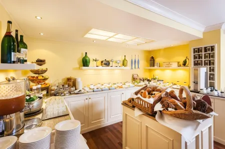 Hotel Birke, Ringhotel Kiel Отели в г. Кронсхаген