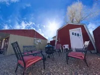 Roundtop Mountain Vista - Cabins and Motel Hotels in Thermopolis