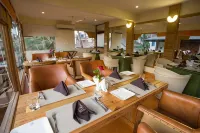 The Baga Beach Resort - breakfast