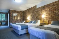 Montville Mountain Inn Hotels in Nambour
