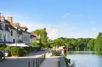 Ibis Budget Fontainebleau Avon Hotels in Moret-Loing-et-Orvanne