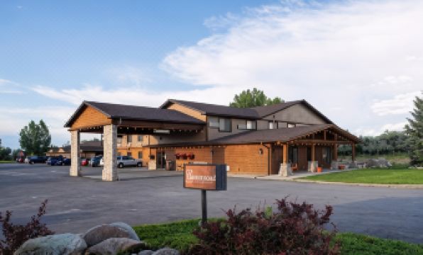 Homestead Inn and Suites