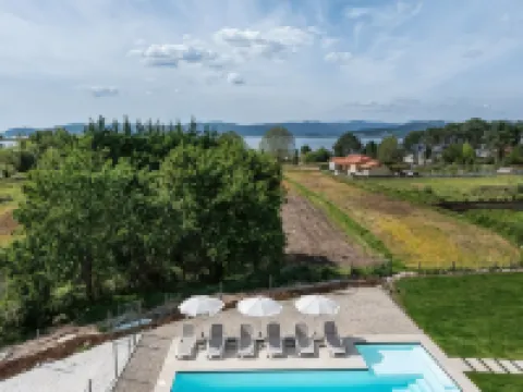Nova Aguieira Apartments - Acceso Directo Playa Hotels in Noia