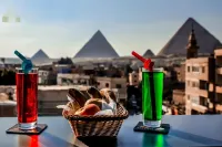 Pyramid Edge Hotel & Exclusive Pyramids View Rooftop Hotels in Nazlet El-Semman