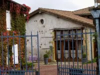 La Grange Hotel a Cours la Ville