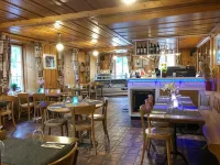 오베르주 드 랑쥬 샤또데 호텔