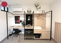 Reset (Hotel-Cafe-Coworking)