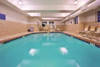 La Quinta Inn & Suites by Wyndham Bellingham Hotels in Marietta-Alderwood