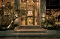 Plaza East Cabin -Male Only- - Wifi