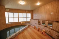 Arashi no Yakata - Hot Springs