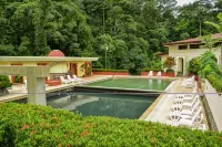 El Tucano Resort & Thermal Spa - ที่มีสระว่ายน้ำ