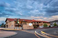 Black Buffalo Hotels in New Town