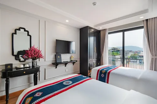 Ella Riverside Lao Cai Hotel