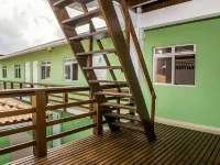 Pousada Mar Do Leste Hotels near Tamar Project