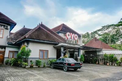 OYO 778 Guest House Amalia Malang