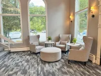 Town & Country Inn & Resort Hotels in Gorham