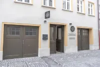 Ana Living Augsburg City Center by Arthotel Ana - Self-Service-Hotel Hotel di Augsburg
