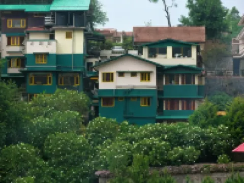 Pine Borough Inn Hotels in Kodaikanal