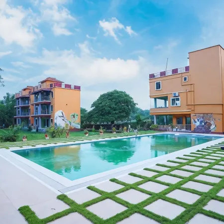 Resort Neel Nirjan !! Best Family Couple Friendly Family Resort!!