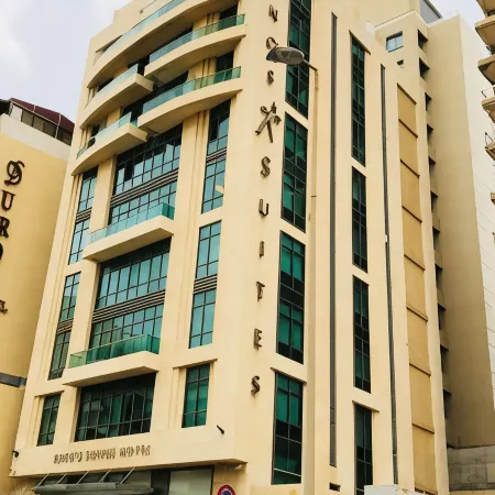 King Suites Hotel