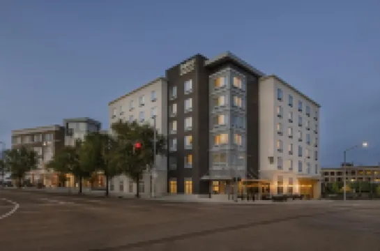 Fairfield by Marriott Inn & Suites Dayton Downtown