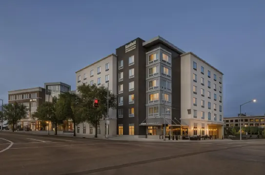 Fairfield by Marriott Inn & Suites Dayton Downtown