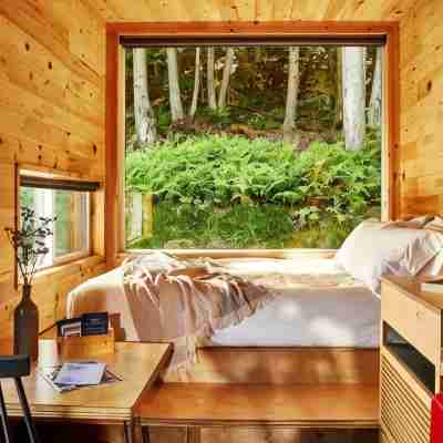 Postcard Cabins Hill Country Rooms