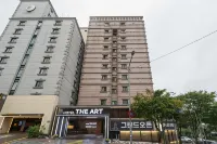 HOTEL THE ART UIWANG Hotels near Baegun Lake