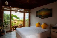 Escalade Experience Hotels in Công Hải